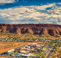 Crowne Plaza Alice Springs Lasseters - Sydney 4u