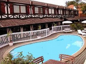 Golden Chain Ascot Motor Inn - Accommodation Sydney 2
