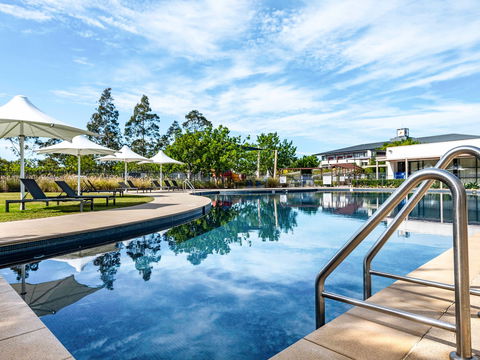 Mercure Kooindah Waters Central Coast - Sydney 4u 1