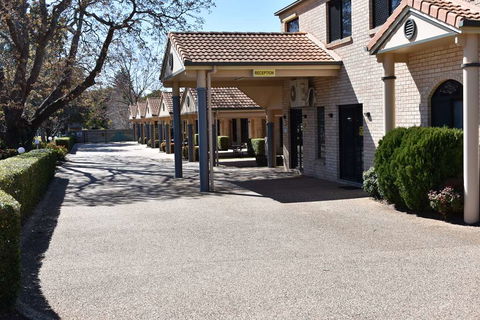 Best Western Tuscany On Tor Motor Inn - Sydney 4u 1