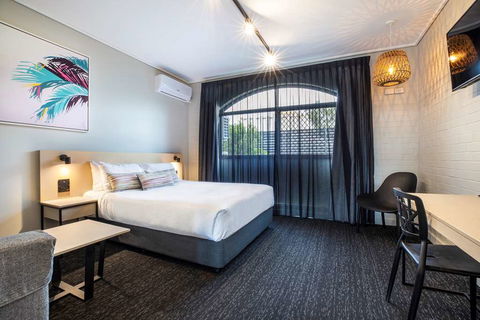 Nightcap At Springwood Hotel - Sydney 4u 1