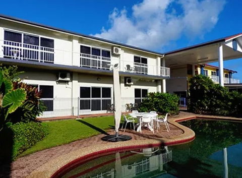Barrier Reef Motel - Accommodation Sydney 0