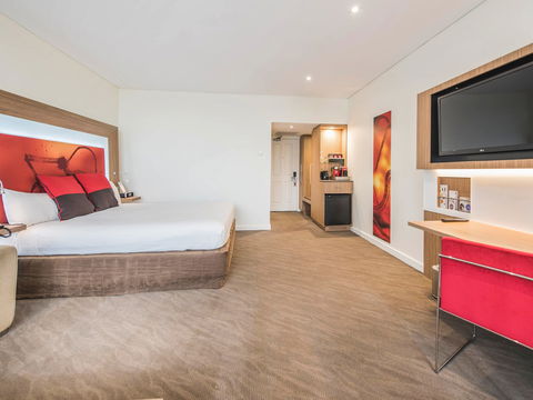 Novotel Sydney Rooty Hill - Sydney 4u 2