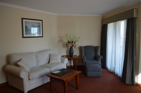 Gateway on Monash - Accommodation Sydney 0