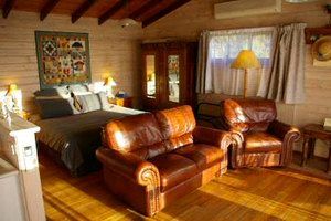 Southern Anchorage Retreat - Accommodation Sydney 0