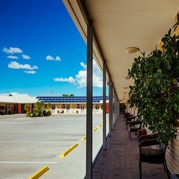 MAS Country Club Motor Inn - Sydney 4u 2