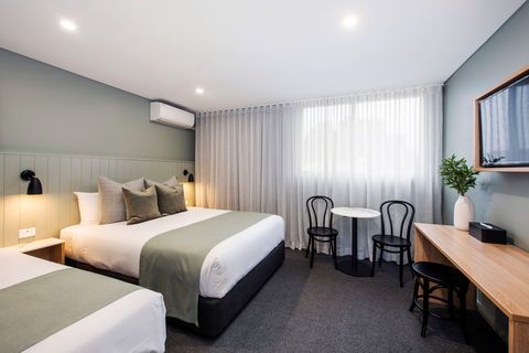 Aden Hotel Mudgee - Sydney 4u 1