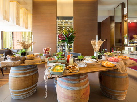 Pullman Hotel At Sydney Olympic Park - Sydney 4u 1