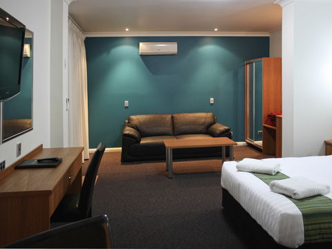 Ibis Styles Broken Hill - Sydney 4u 0