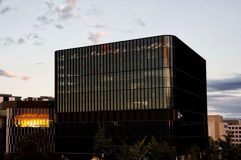 A By Adina Canberra - Sydney 4u 0