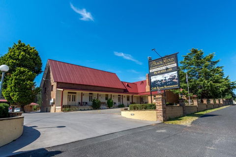 Black Gold Country Cabins And Motel - Sydney 4u 1