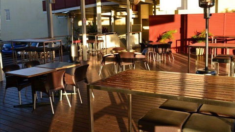 Isa Hotel - Sydney 4u 1