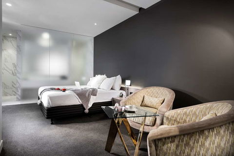 The Melbourne Hotel - Sydney 4u 2