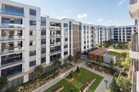 Meriton Suites Sydney Airport - Accommodation Sydney 0