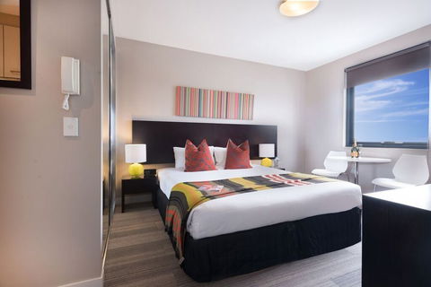 Quest Mascot - Accommodation Sydney 1