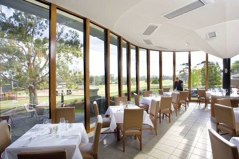 Country Club Tasmania - Accommodation Sydney 8
