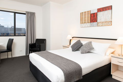 Adelaide Riviera Hotel - Sydney 4u 2