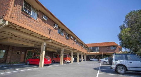 St Georges Motor Inn - Accommodation Sydney 2