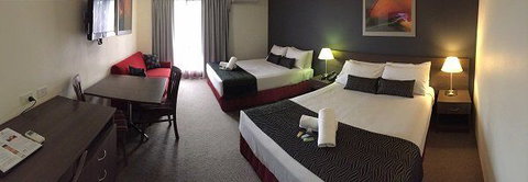 Country Comfort Hunts Liverpool - Accommodation Sydney 2