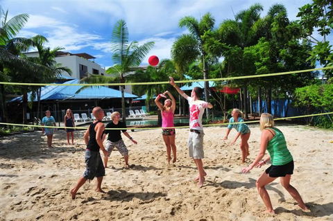 Nomads Cairns Backpackers Resort - Sydney 4u 0
