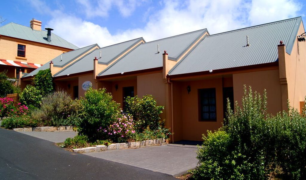 Apslawn TAS Accommodation Sydney
