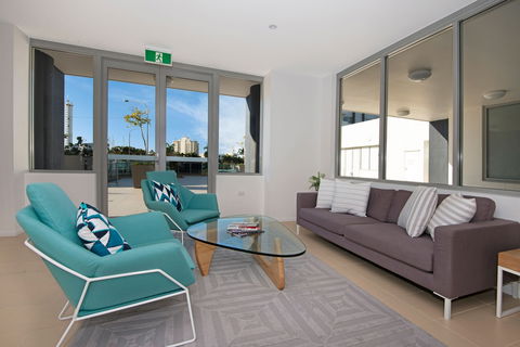 Allure Hotel And Apartments - Sydney 4u 1