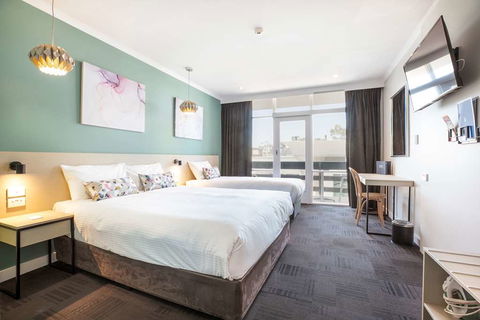 Watermark Glenelg - Accommodation Sydney 2