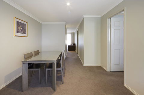 Pinnacle Apartments - Sydney 4u 4