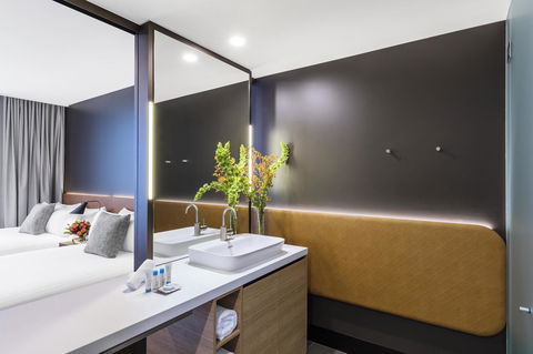 Vibe Hotel Canberra - Accommodation Sydney 16