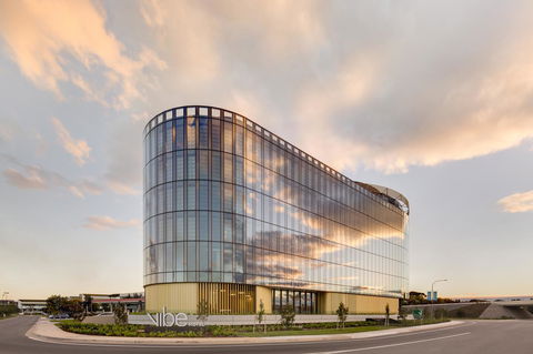 Vibe Hotel Canberra - Accommodation Sydney 0