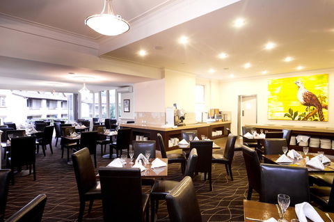 Mercure Canberra - Sydney 4u 24
