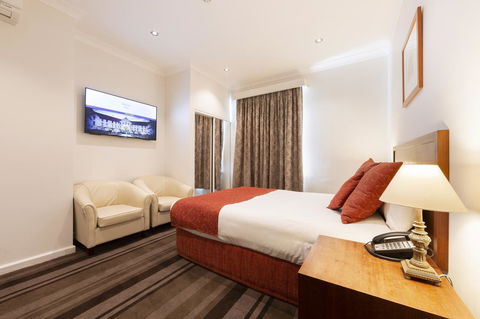 Mercure Canberra - Sydney 4u 16