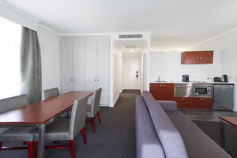 Abode Narrabundah - Sydney 4u 7