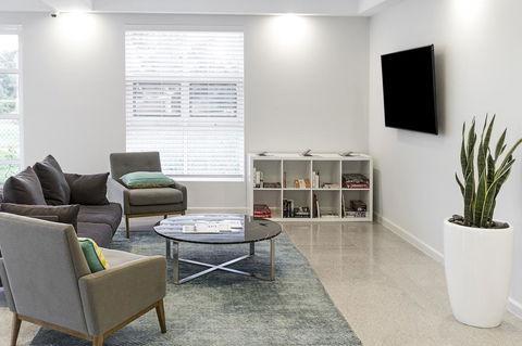 Abode Narrabundah - Sydney 4u 17