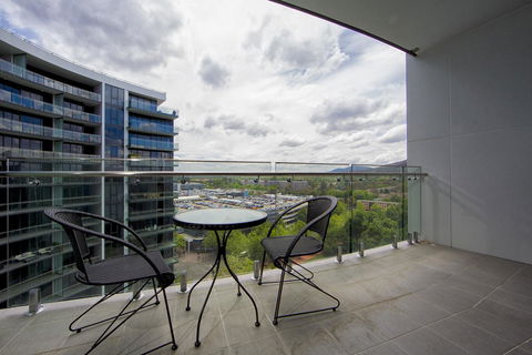 Manhattan 303 Canberra City ACT - Sydney 4u 17