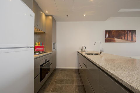 Manhattan 303 Canberra City ACT - Sydney 4u 13