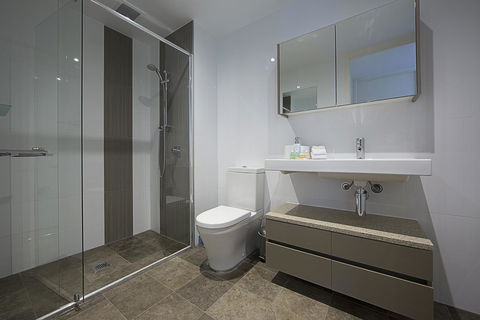 Manhattan 303 Canberra City ACT - Sydney 4u 10