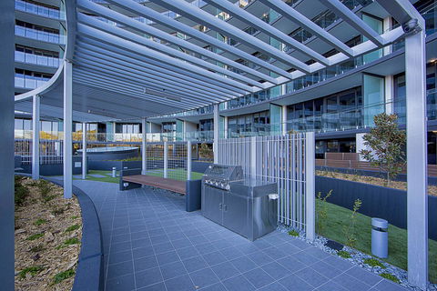 Manhattan 303 Canberra City ACT - Sydney 4u 2