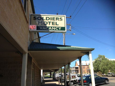 Soldiers Motel - Sydney 4u 0