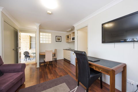 Soldiers Motel - Sydney 4u 6
