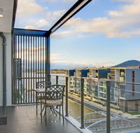 Accommodate Canberra - Dockside - Sydney 4u