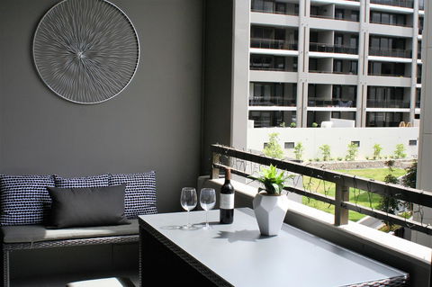 Modern Executive Apt@Barton*1BR*WiFi*Gym*Secure Parking*Canberra - Sydney Resort 2