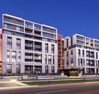 Deco Hotel Canberra - Sydney 4u