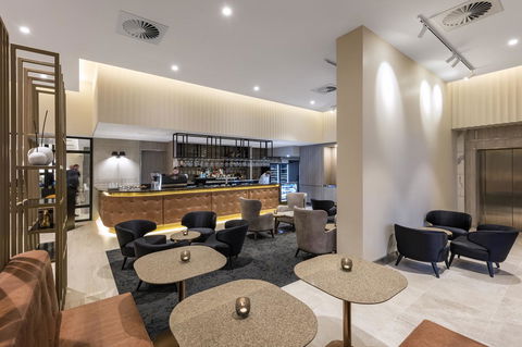 Deco Hotel Canberra - Sydney 4u 3