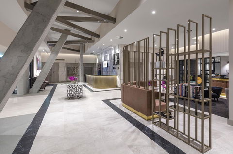 Deco Hotel Canberra - Sydney 4u 4