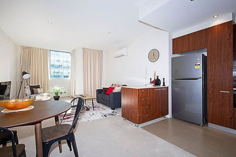 Spacious 1BR Stylish New Acton Apartment +Parking - Sydney Resort 8