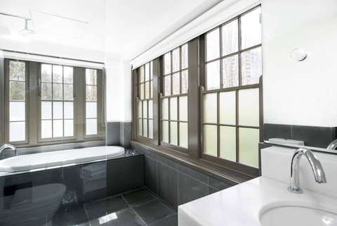 Peppers Gallery Hotel - Sydney Resort 10