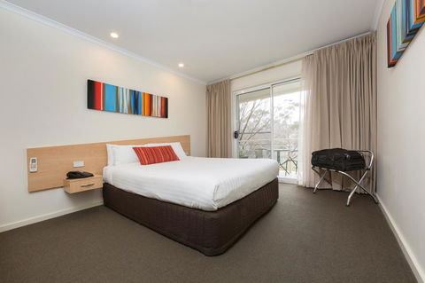Ramada Encore Belconnen - Sydney 4u 4