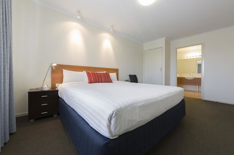Ramada Encore Belconnen - Sydney 4u 12