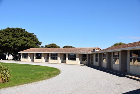 Stansbury Holiday Motel - Sydney 4u 6
